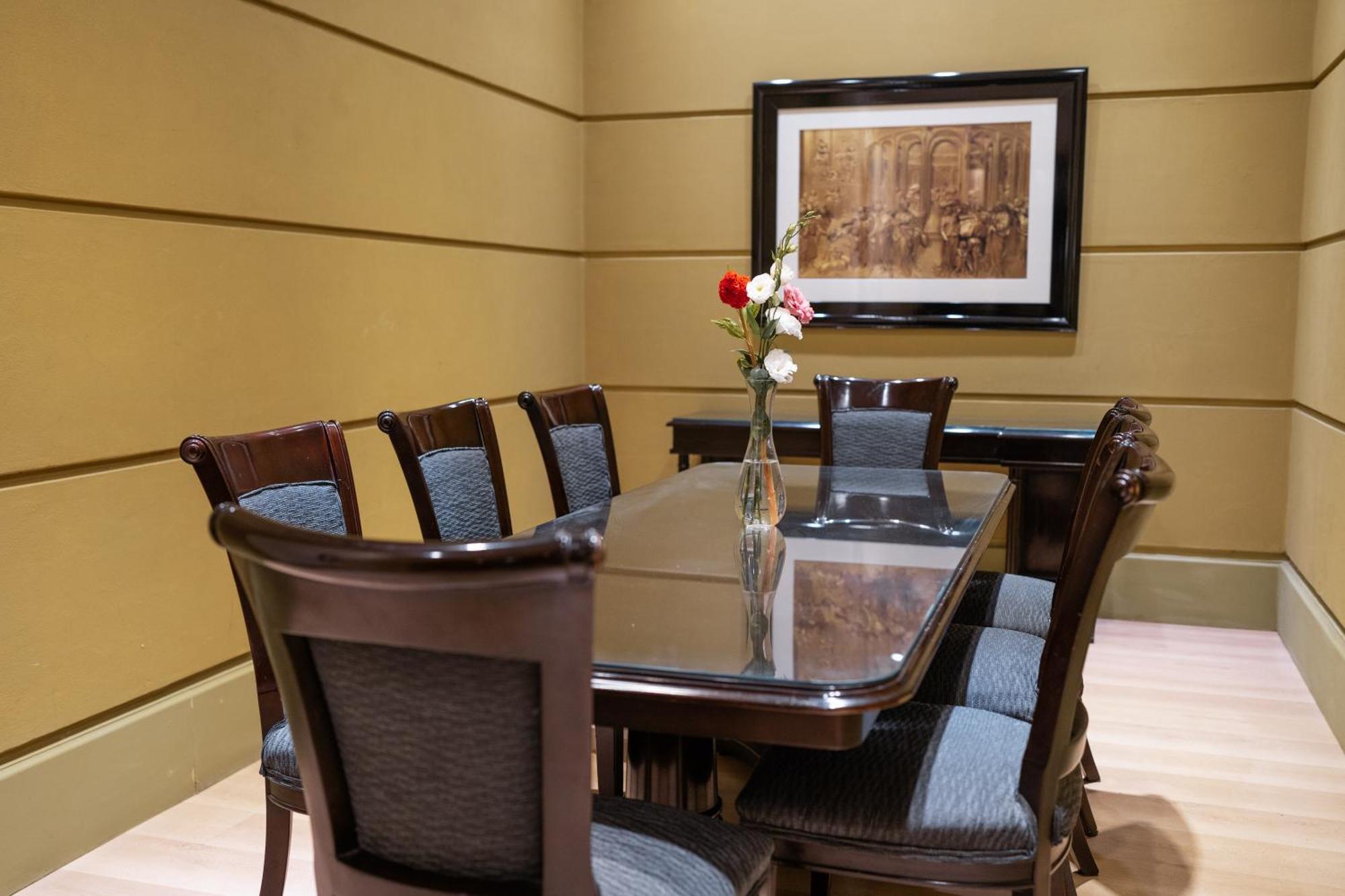 Hotel Amerian Executive