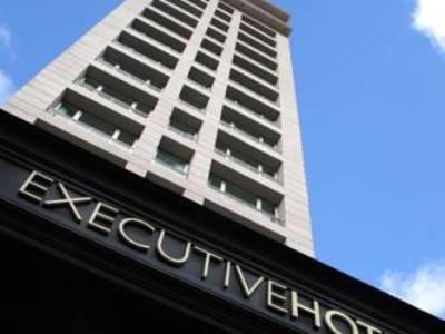 Amerian Executive Mendoza