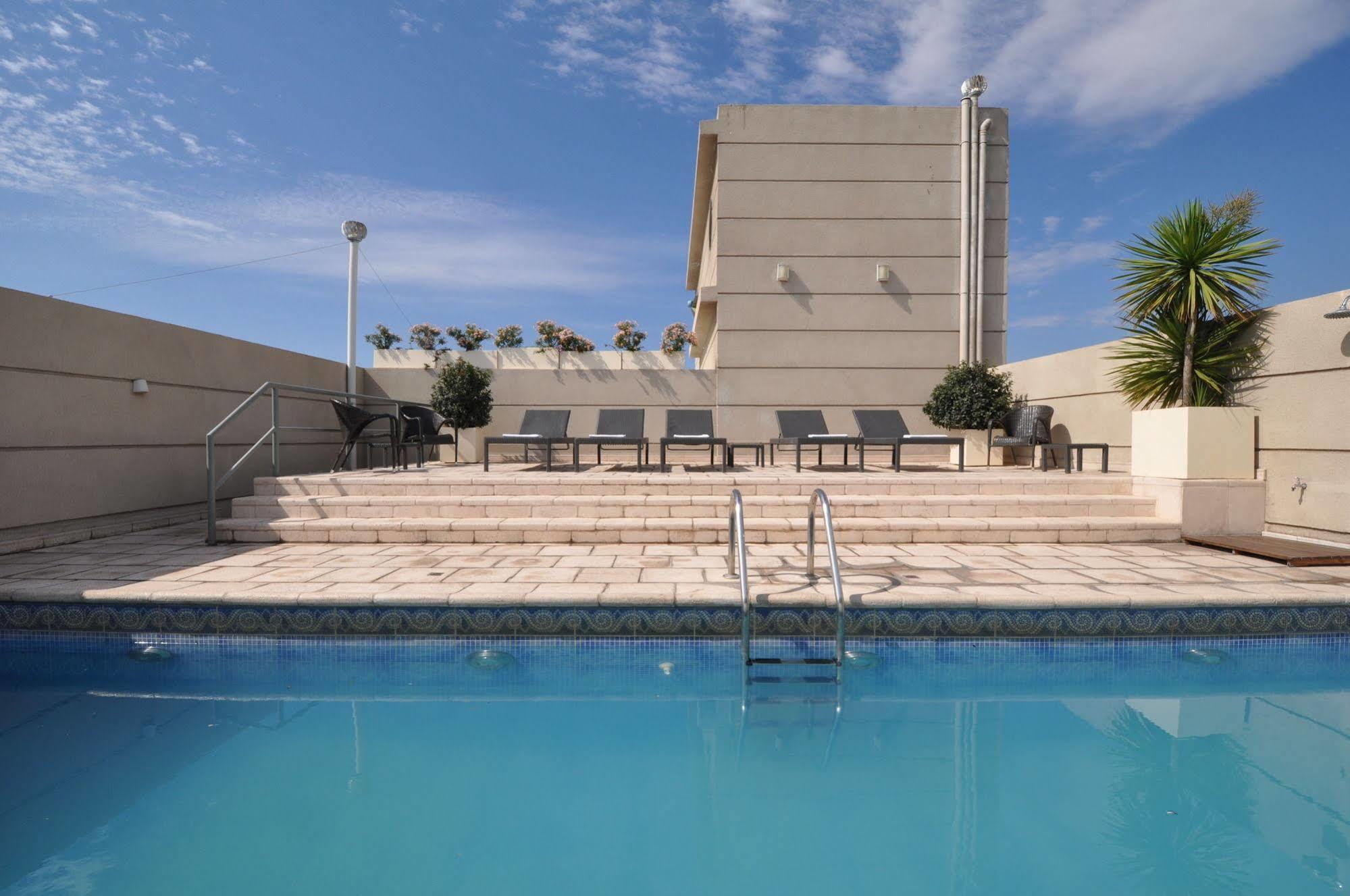 Hotel Amérian Executive